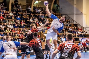 Ostrów utrzymuje zwycięstwo do końca! Górnicy zagrają o wszystko w Opolu